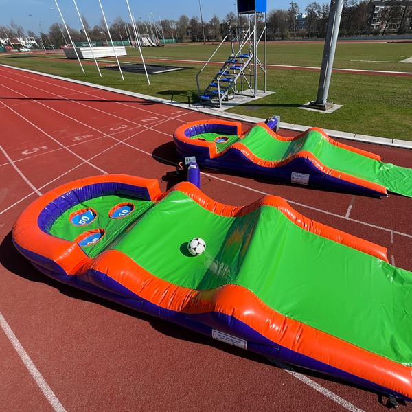 Voetbal Golf opblaasbaar huren - Midget Voetgolf XXL verhuur 
